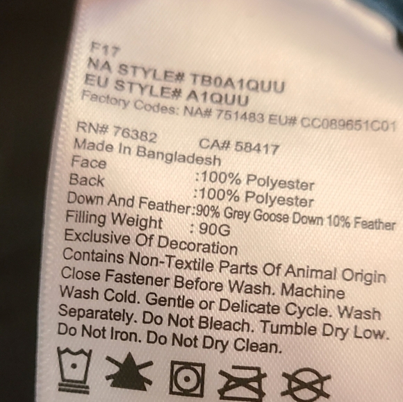 Timberland Down Puffer Vest Loose Fit Black/ Blue Men's Size Medium Full Zip - Picture 6 of 6